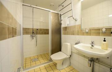 Фото номера Двухместный номер с 1 кроватью или 2 отдельными кроватями Отель Hotel Sea Front г. Таммисаари 3